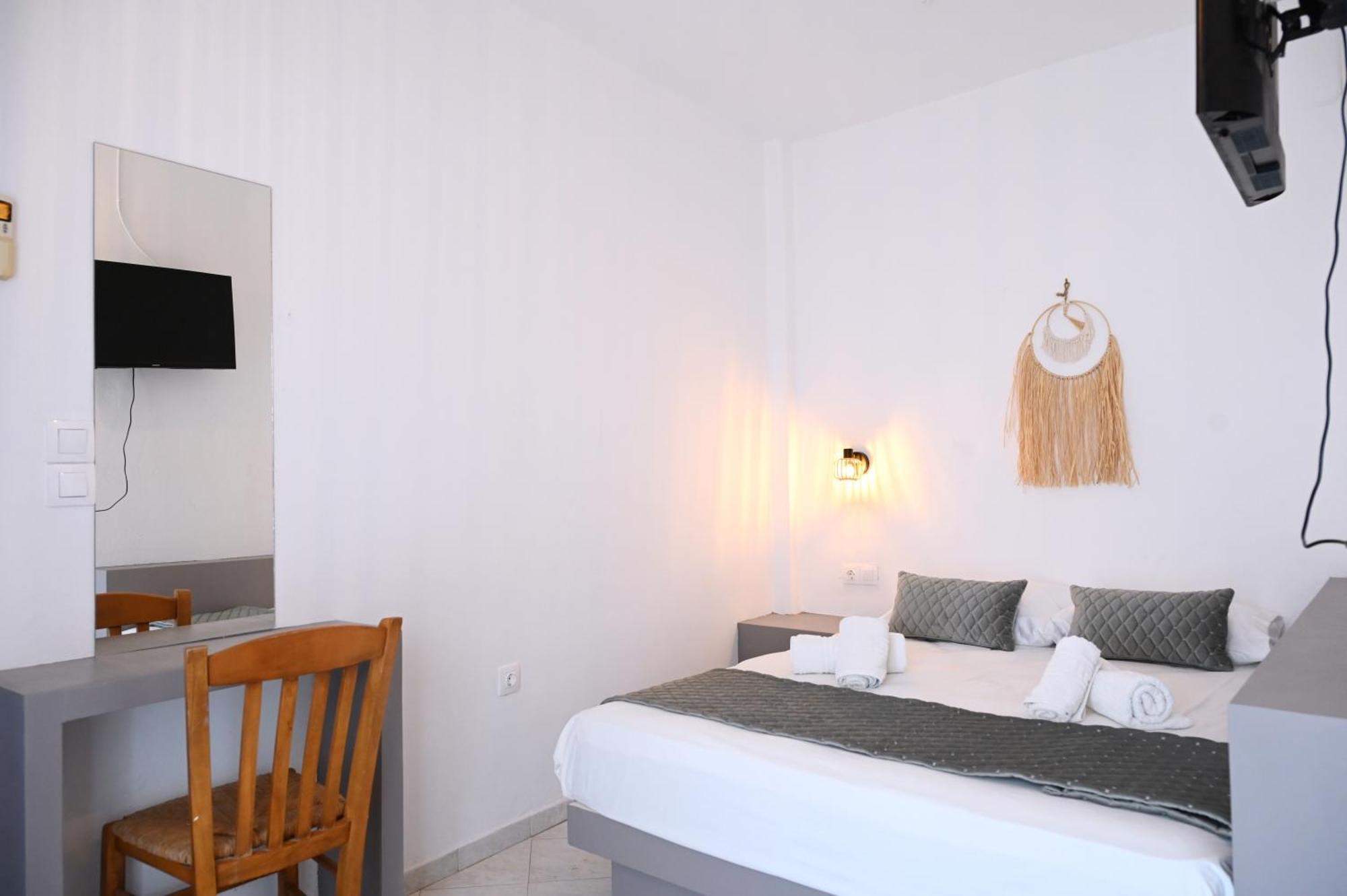 Oneiro Rooms Kythnos Kanala 외부 사진