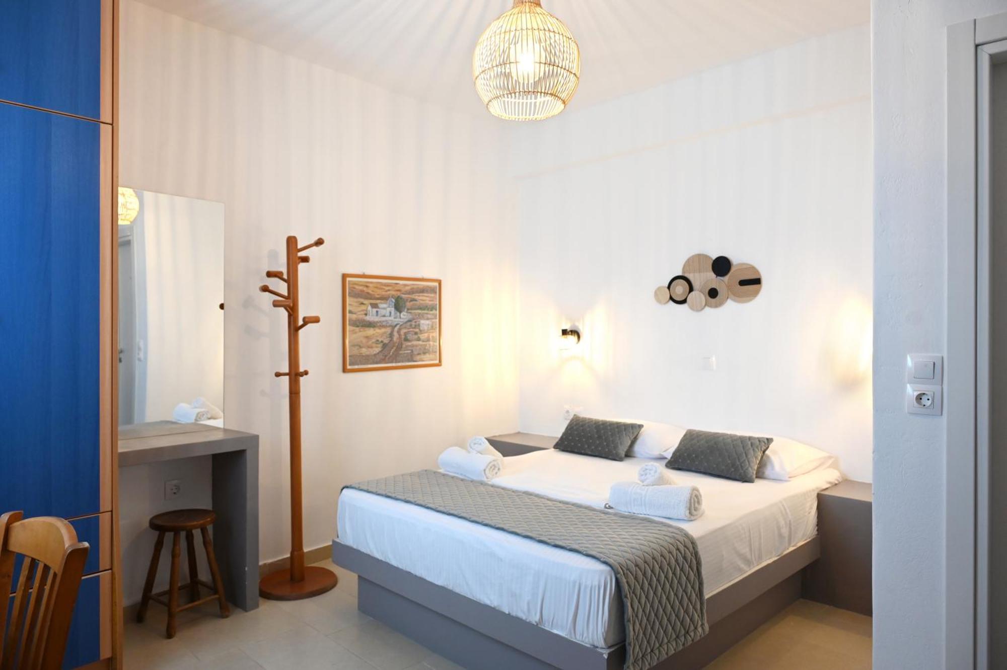 Oneiro Rooms Kythnos Kanala 외부 사진