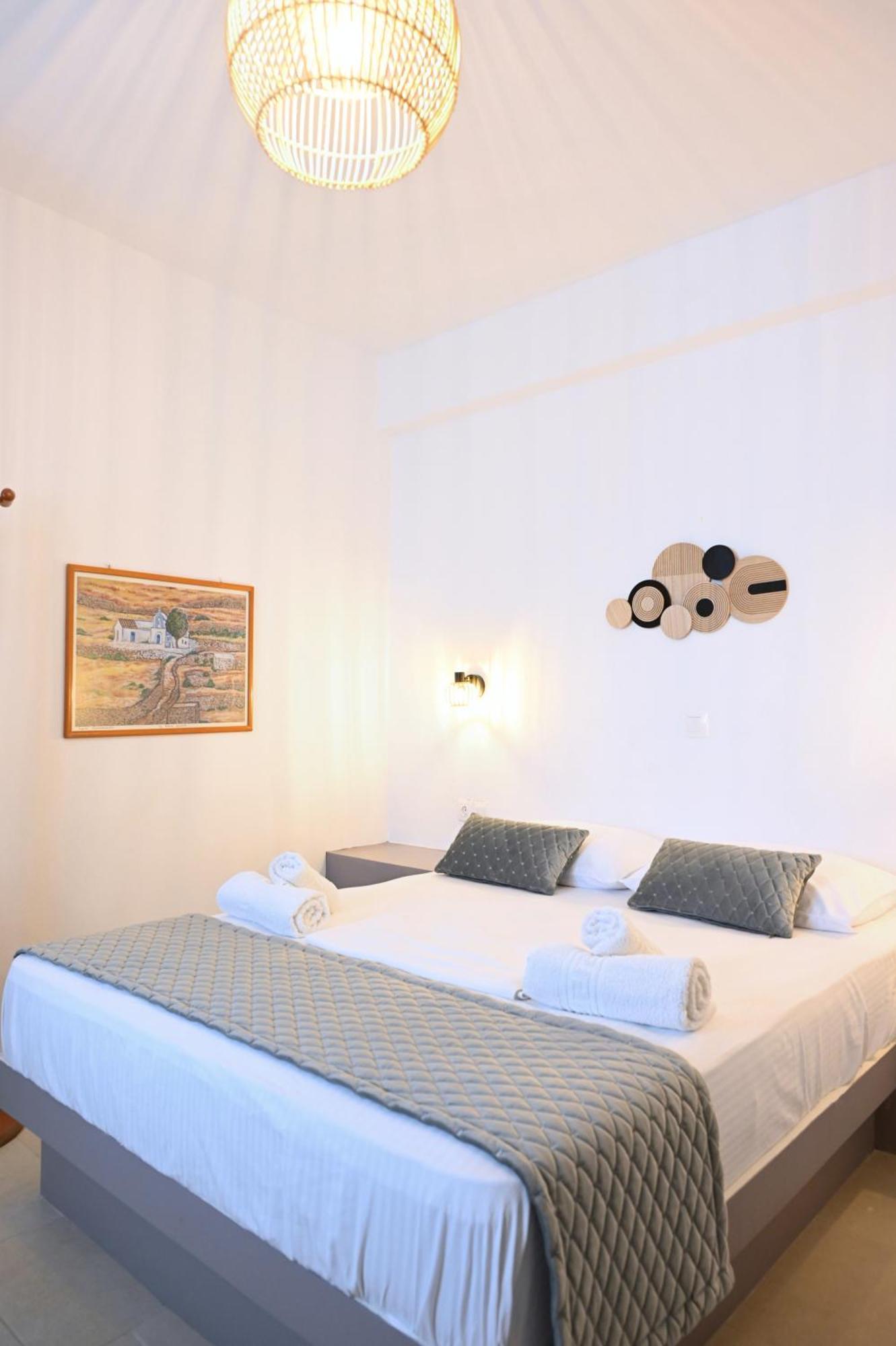 Oneiro Rooms Kythnos Kanala 외부 사진